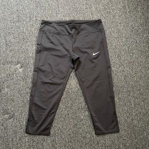 Nike Black Leggings w/ Side Pocket, XL